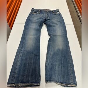 Diesel KOFFHA Flare Jeans Wash 00796
Size 28 inseam 30”
Made in Italy